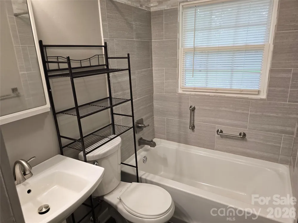 127 Northview Dorsey Street Rutherfordton, NC 28139
