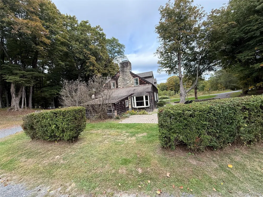 241 White Bridge Road Howells, NY 10940