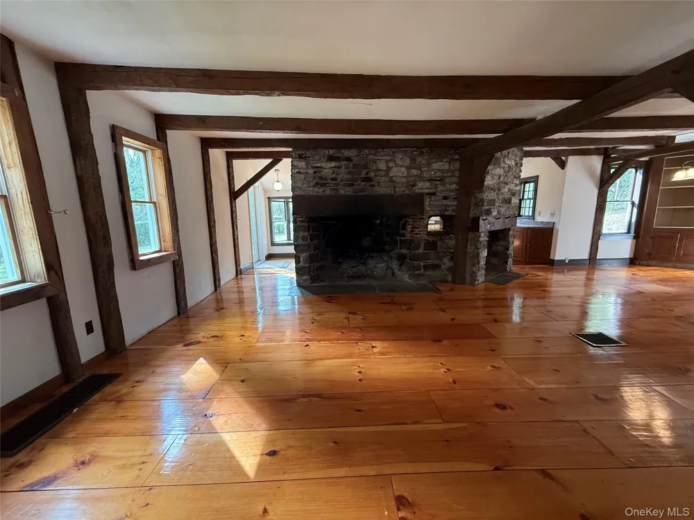 241 White Bridge Road Howells, NY 10940