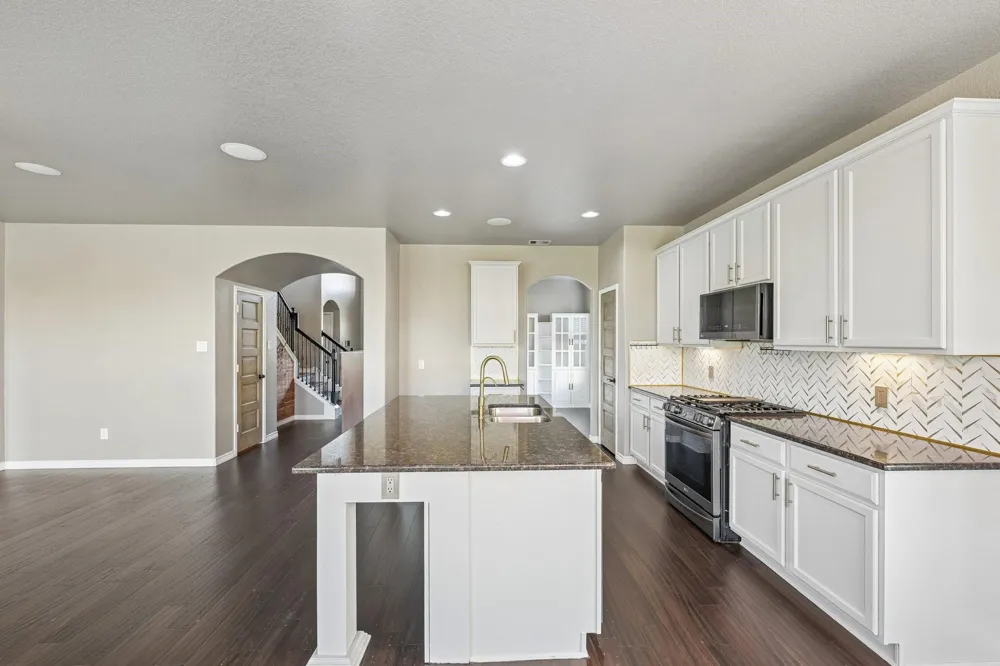 5172 Arbor Cove Court Alvin, TX 77511