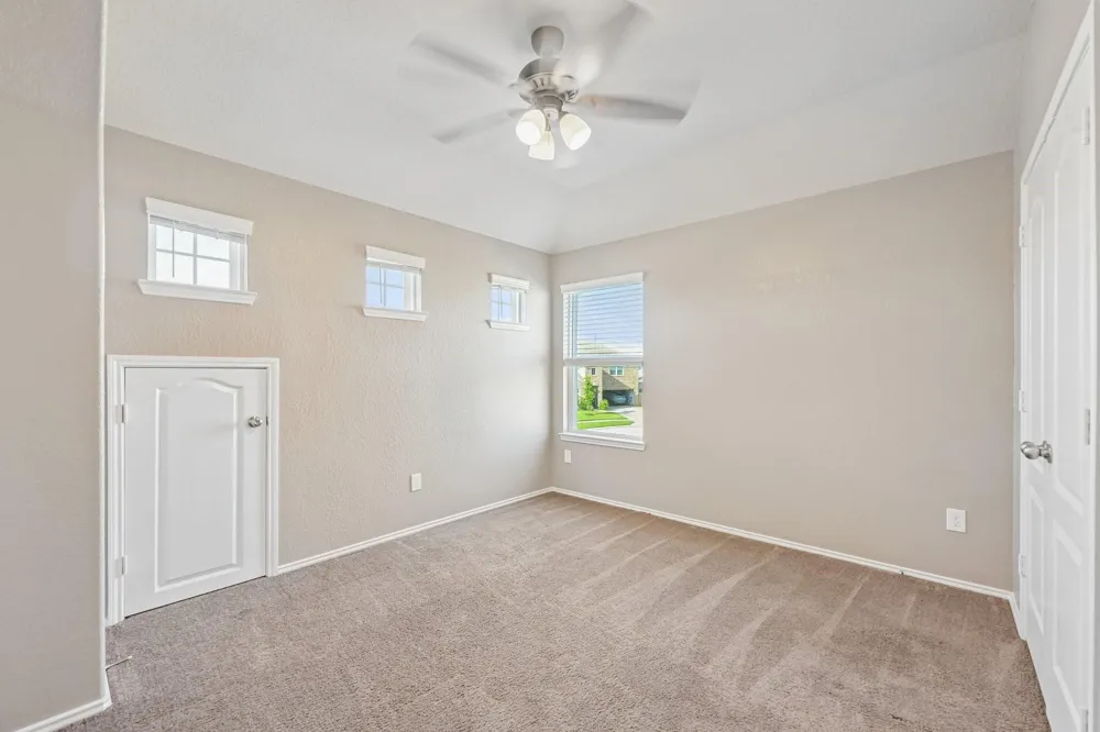 5172 Arbor Cove Court Alvin, TX 77511