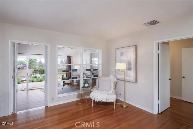 1678 Midwick Drive Altadena, CA 91001