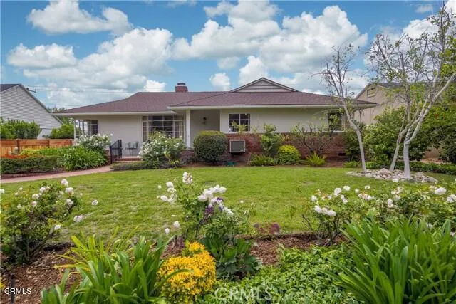 1678 Midwick Drive Altadena, CA 91001