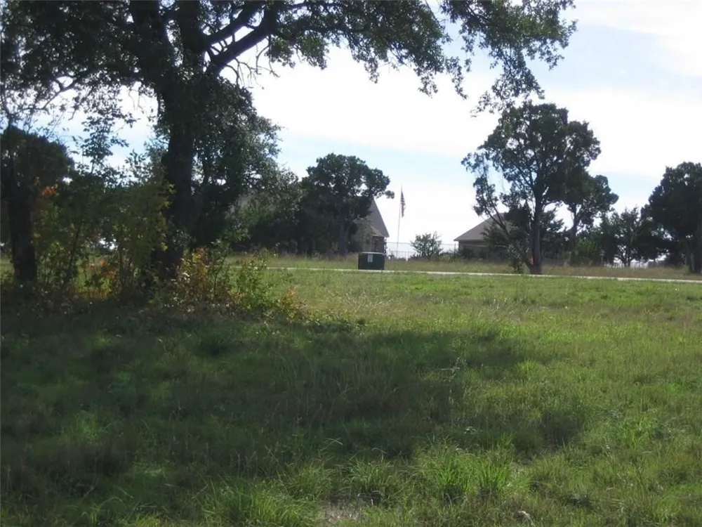 6216 Aberdeen Drive Cleburne, TX 76033