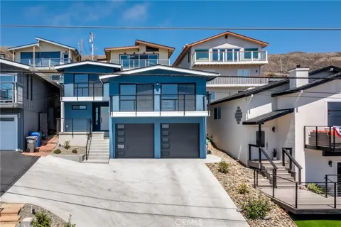 3437 Ocean
