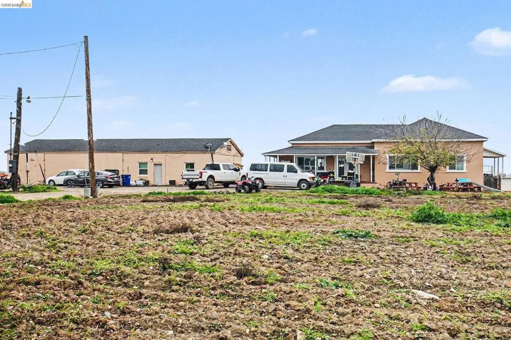 4120 Camino Diablo Byron, CA 94514
