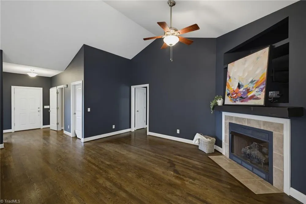8108 Middleland Drive Browns Summit, NC 27214