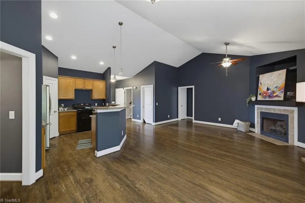 8108 Middleland Drive Browns Summit, NC 27214
