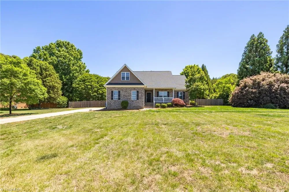 8108 Middleland Drive Browns Summit, NC 27214