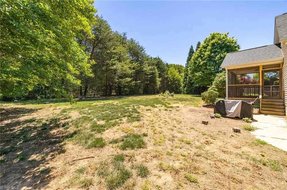 8108 Middleland Drive Browns Summit, NC 27214