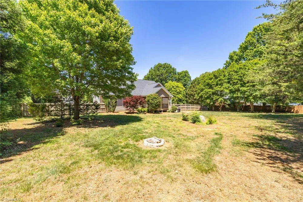 8108 Middleland Drive Browns Summit, NC 27214