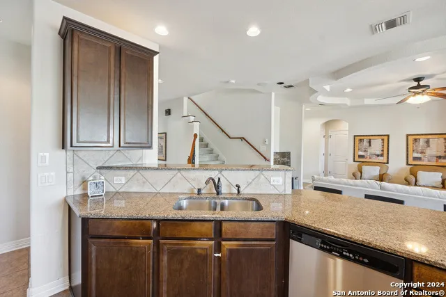 13401 RONAN Live Oak, TX 78233