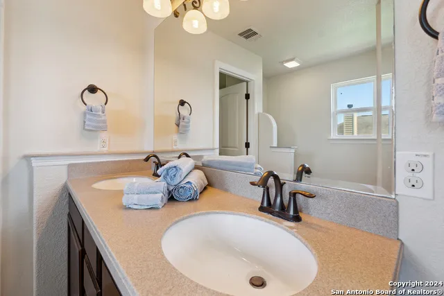 13401 RONAN Live Oak, TX 78233