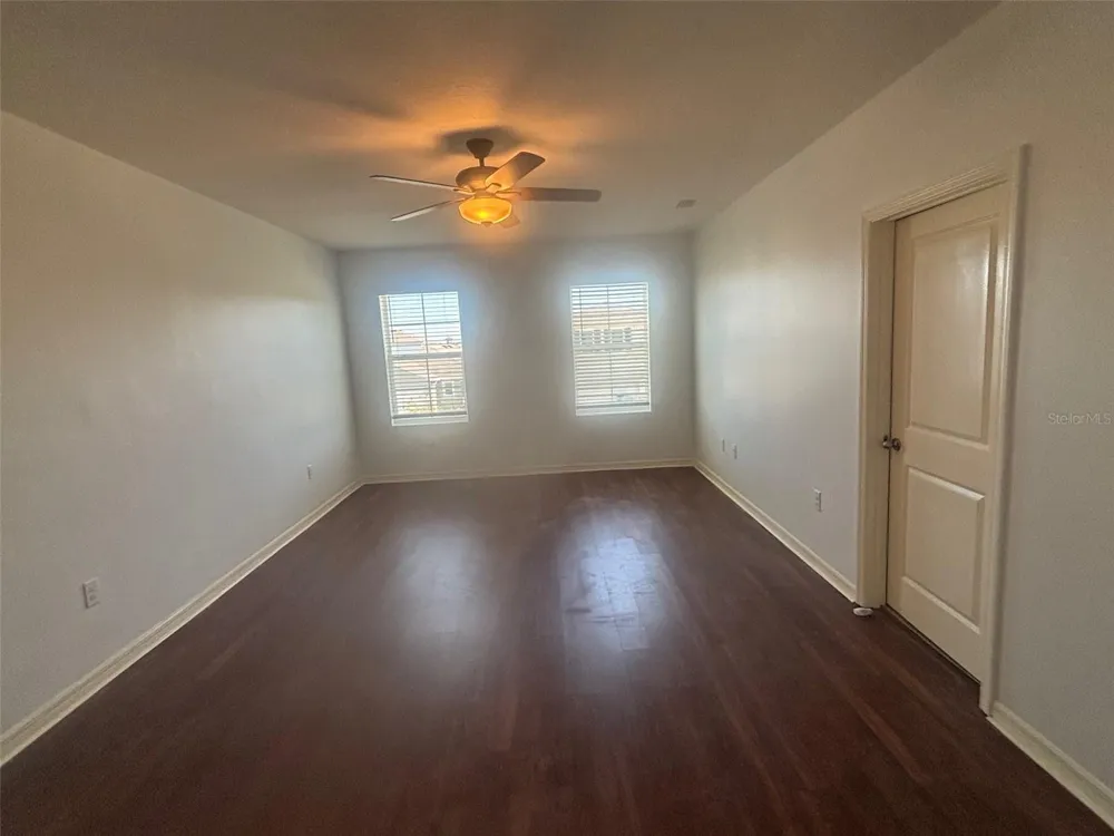 32762 PEZ LANDING LANE Wesley Chapel, FL 33543