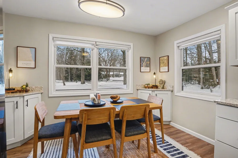 18412 148th Avenue Spring Lake, MI 49456