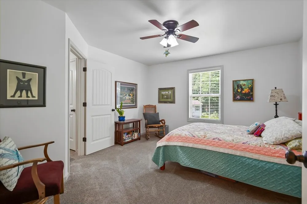 390 Marys Ln Lafayette, TN 37083