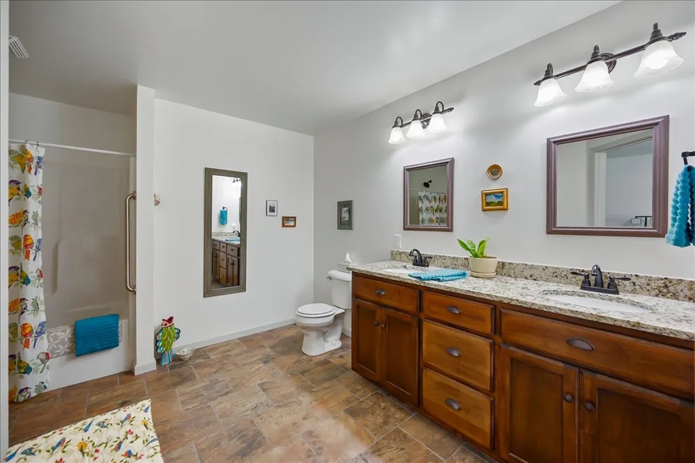 390 Marys Ln Lafayette, TN 37083