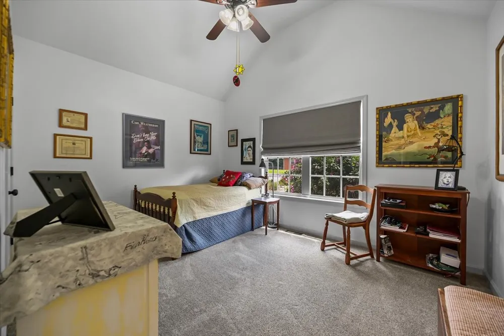 390 Marys Ln Lafayette, TN 37083