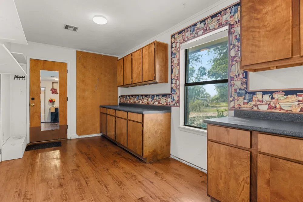 13539 Chapel Road Lorena, TX 76655