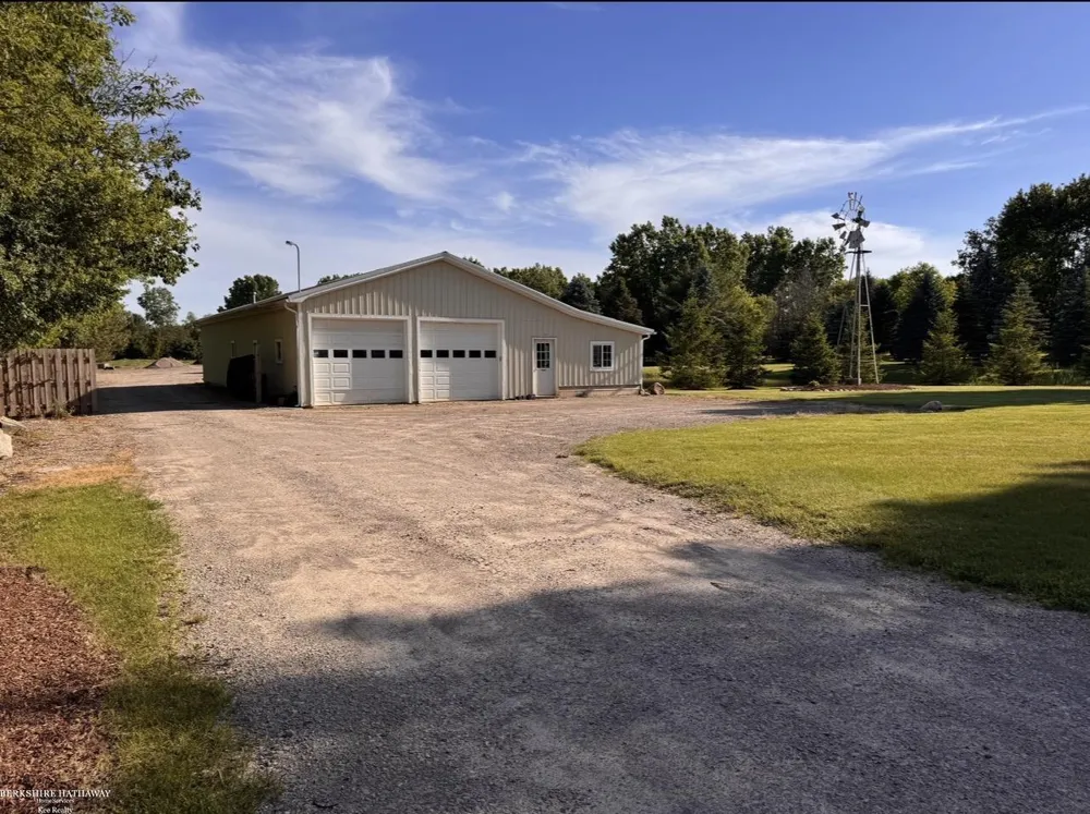 7894 Lantern Drive Almont Township, MI 48003