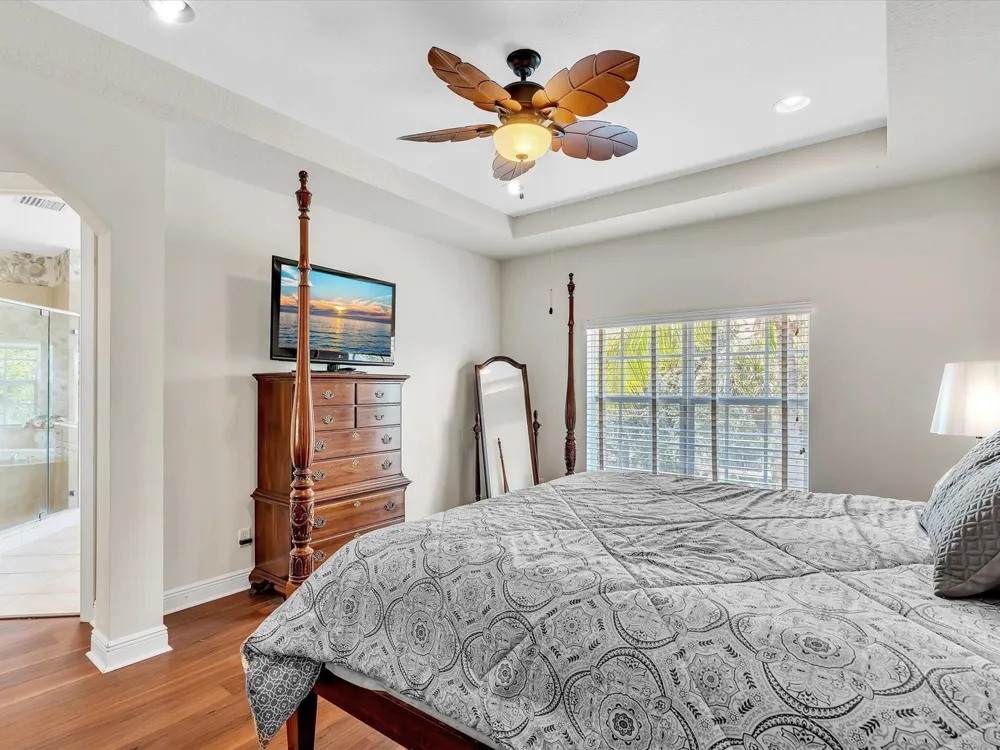 5575 NE Trieste Way Boca Raton, FL 33487