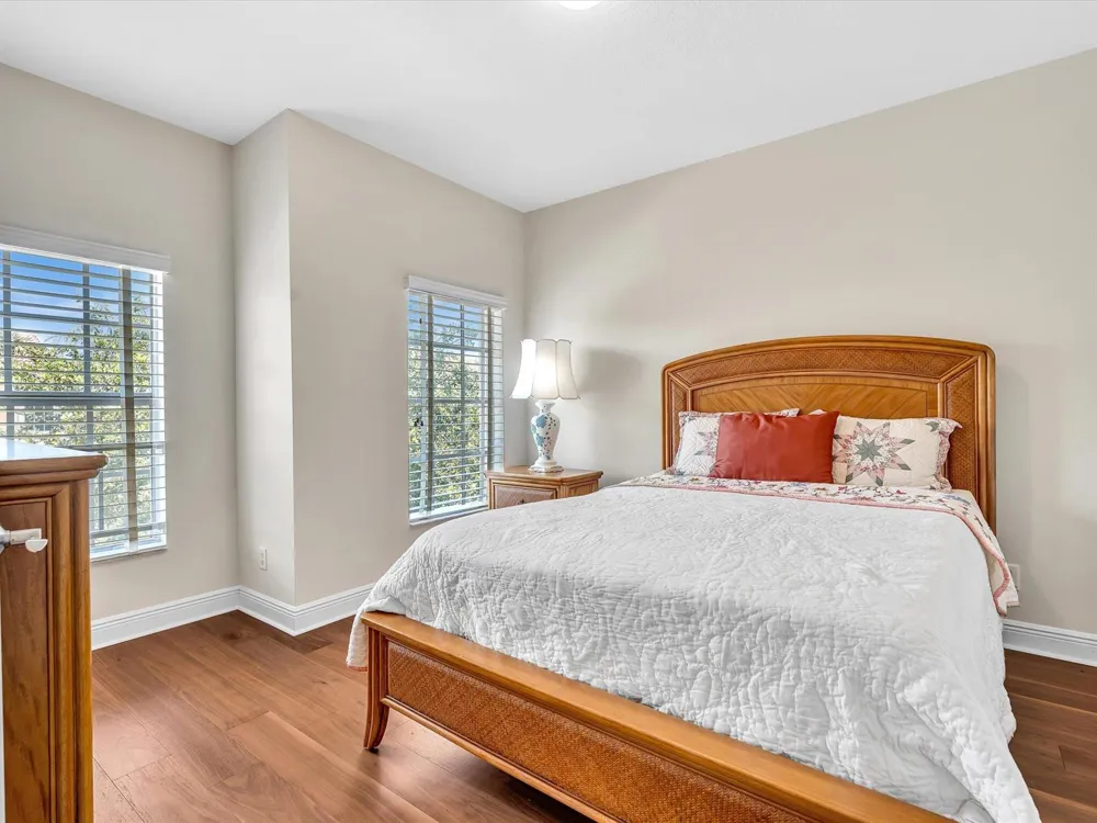 5575 NE Trieste Way Boca Raton, FL 33487