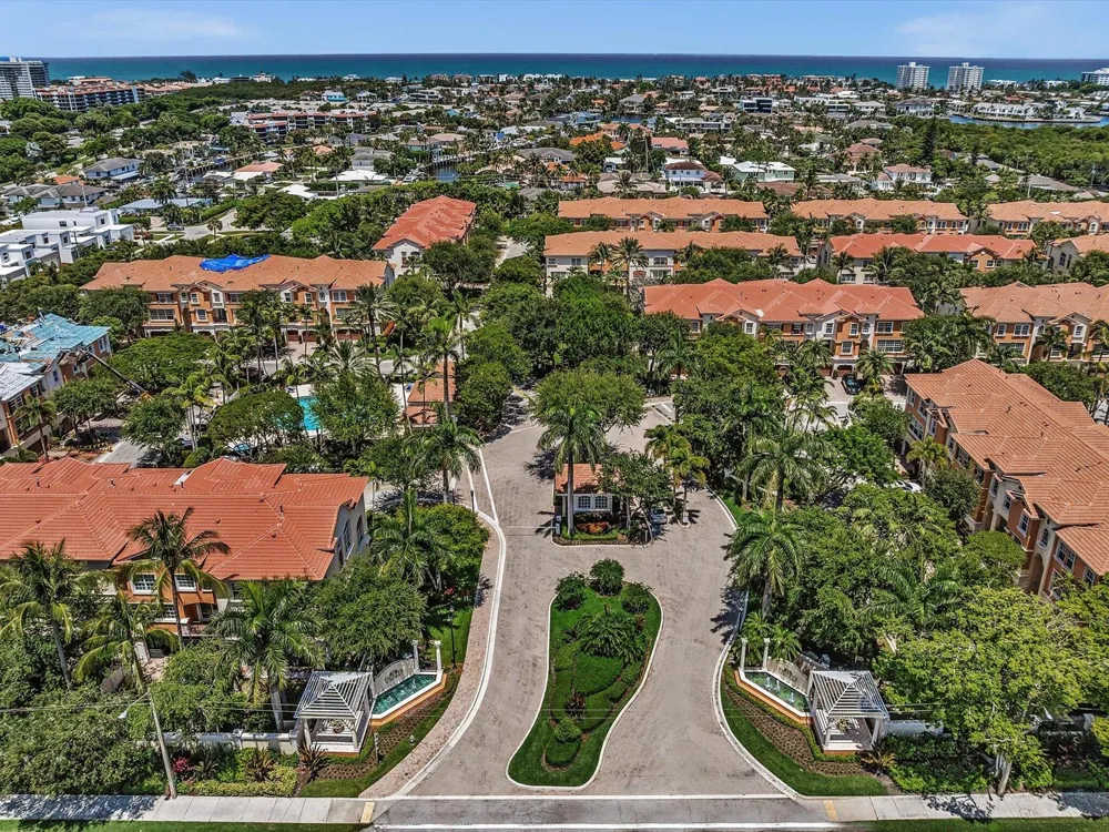 5575 NE Trieste Way Boca Raton, FL 33487