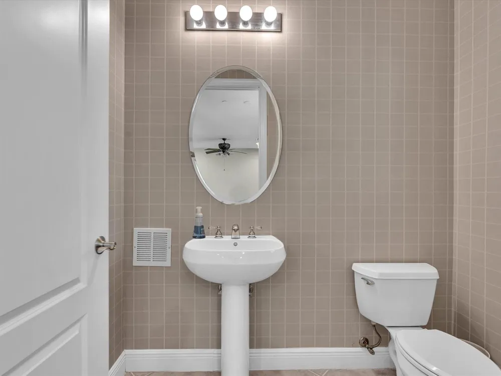 5575 NE Trieste Way Boca Raton, FL 33487