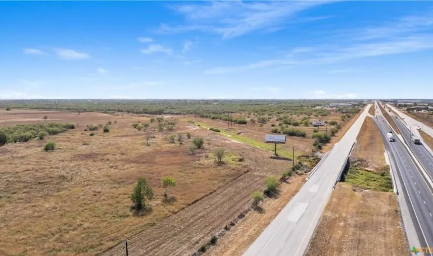 Us Highway 59 N Victoria, TX 77905