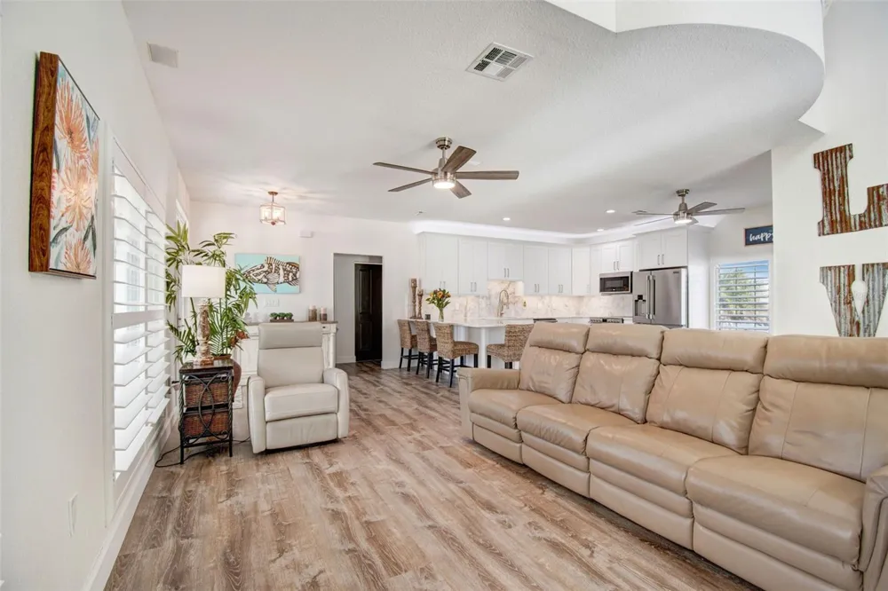 111 91ST AVENUE Treasure Island, FL 33706