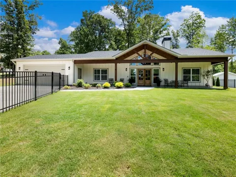 1320 heads ferry Road