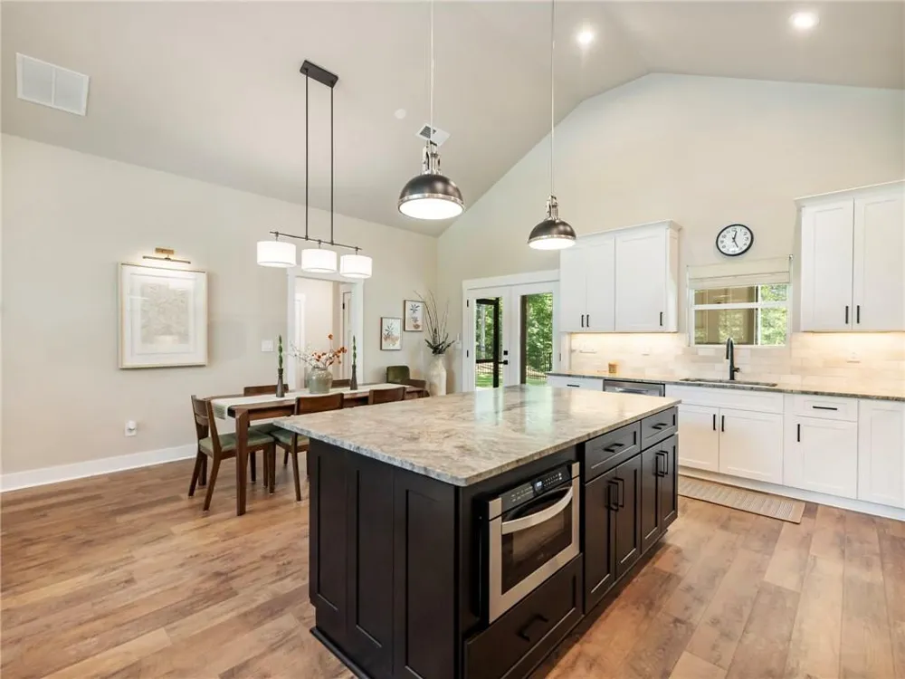 1320 heads ferry Road Cornelia, GA 30531