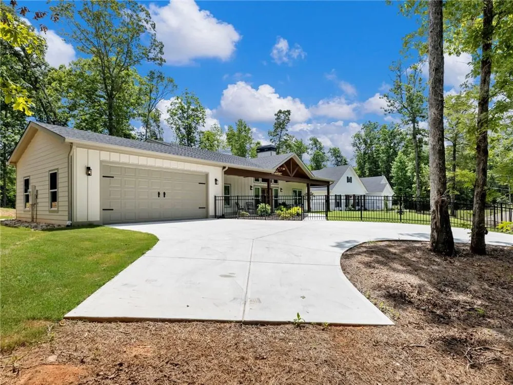 1320 heads ferry Road Cornelia, GA 30531