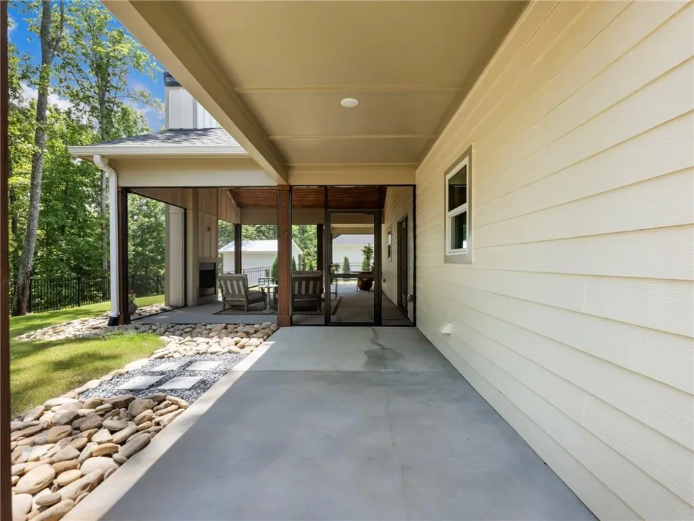 1320 heads ferry Road Cornelia, GA 30531