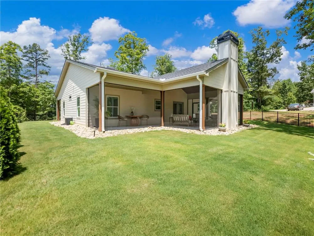 1320 heads ferry Road Cornelia, GA 30531