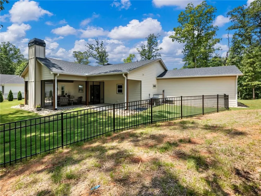 1320 heads ferry Road Cornelia, GA 30531