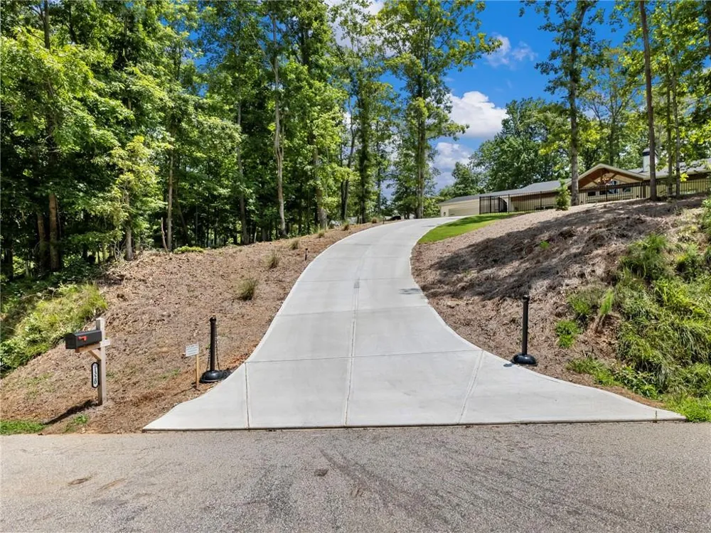1320 heads ferry Road Cornelia, GA 30531