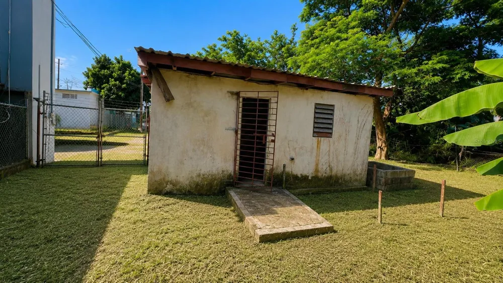 CO Villa Caridad AMPARO ST. #D-10 Carolina, PR 00985