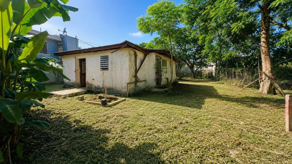 CO Villa Caridad AMPARO ST. #D-10 Carolina, PR 00985