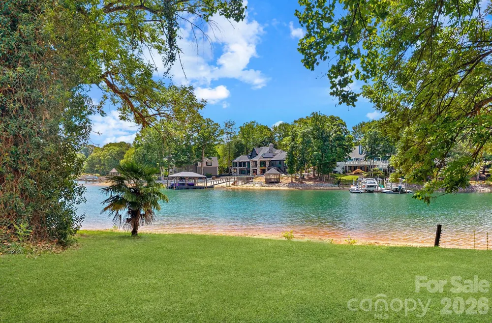 21024 Norman Shores Drive Cornelius, NC 28031