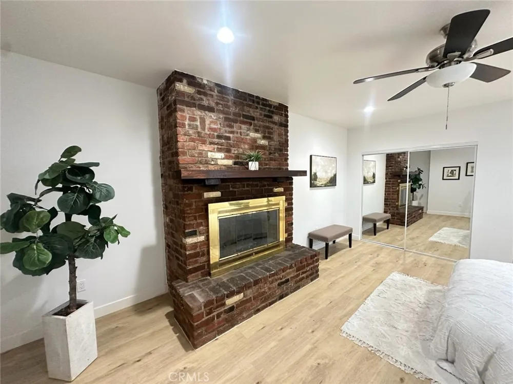5344 Adenmoor Lakewood, CA 90713