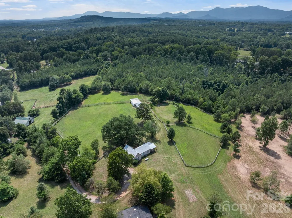 232 Blue Mountain Lane Tryon, NC 28782