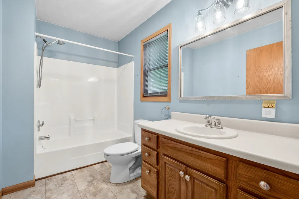 11065 E Indian Lake Drive Vicksburg, MI 49097