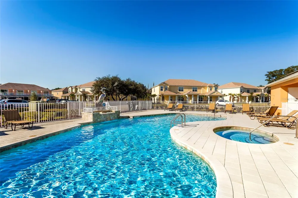 1433 RETREAT CIR Clermont, FL 34714