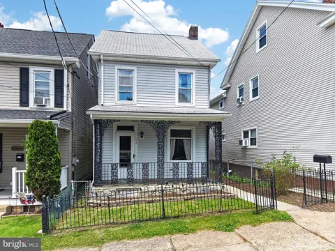 43 E PHILLIPS STREET
