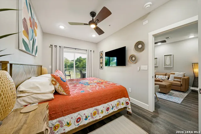 1228 Ervendberg Ave ## 104 New Braunfels, TX 78130