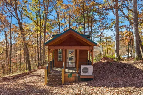 Saunders Rd. Lot #21