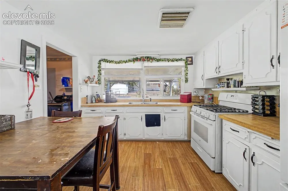 1606 Iroquois Road Pueblo, CO 81001