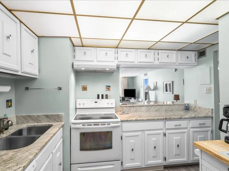 3700 Boardwalk Sea Isle City, NJ 08243