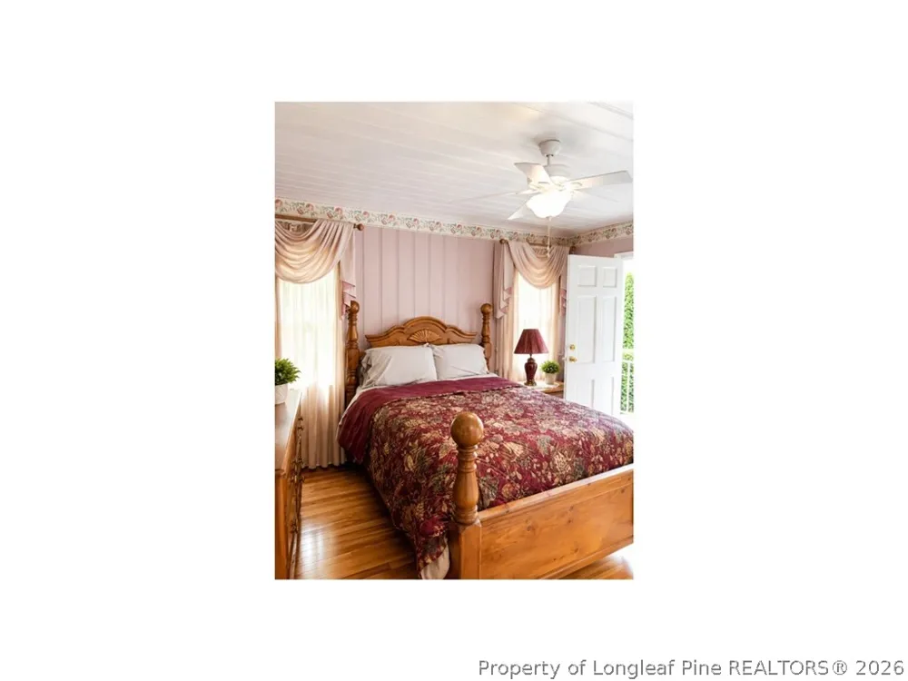 902 Park avenue Avenue Fairmont, NC 28340